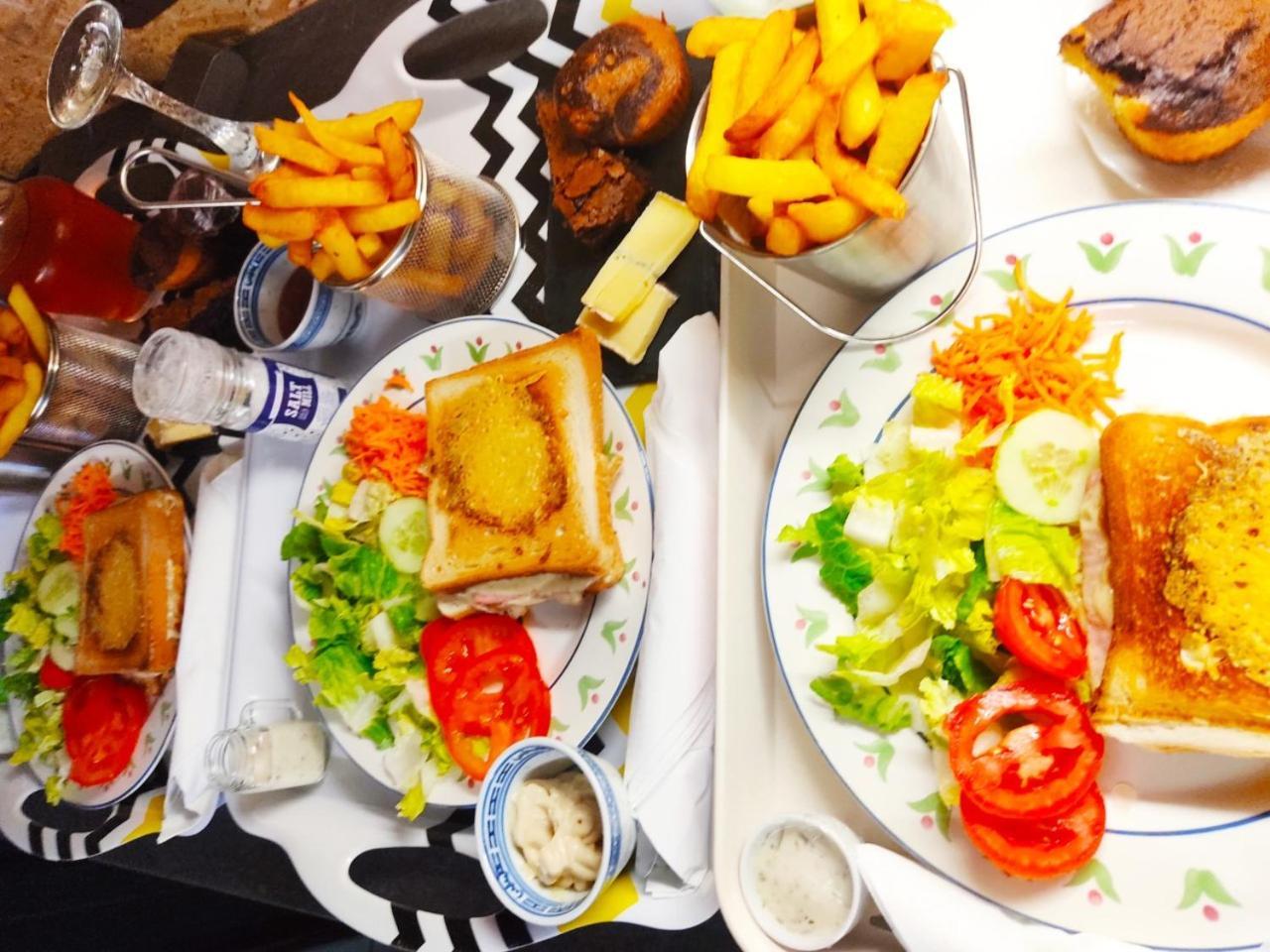Chez Christy Chemin Des Dinots Bed & Breakfast Saint-Bonnet-de-Four Bilik gambar